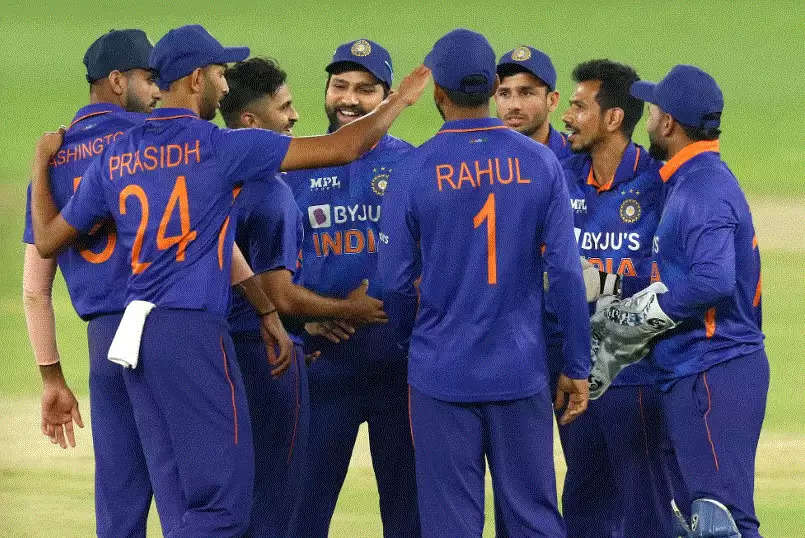 IND vs SA: KL Rahul सहित ये स्टार खिलाड़ी हुआ T20 सीरीज से बाहर, हार्दिक पांड्या को मिली बड़ी जिम्मेदारी