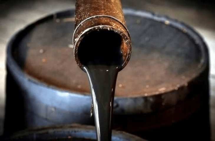 Moody's ने कहा, कच्चे तेल की बढ़ती कीमतों से इंडियन ऑयल, बीपीसीएल, एचपीसीएल को होगा नुकसान