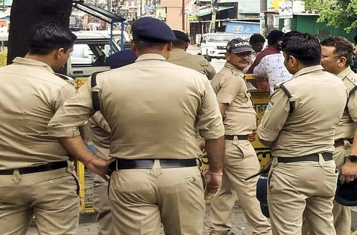 तिजोरी से गायब मिलीं चांदी की दो सिल्लियां, करीब 2 किलो वजन; जांच में जुटी पुलिस