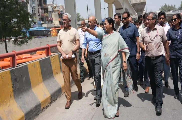 दिल्ली मुख्यमंत्री रेखा गुप्ता का औचक निरीक्षण, आजादपुर क्षेत्र में विकास कार्यों पर सख्ती के संकेत