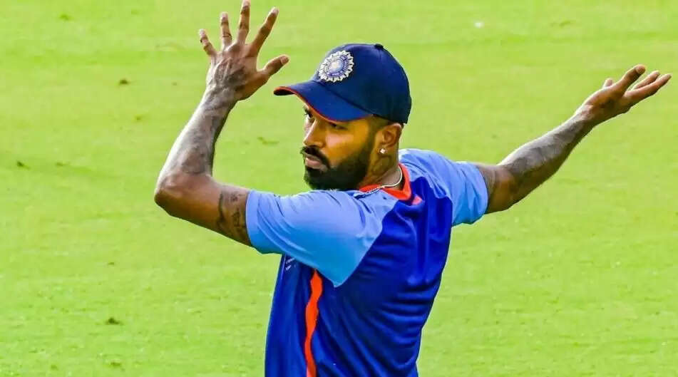 fielding-hardik0--1-1111111122233