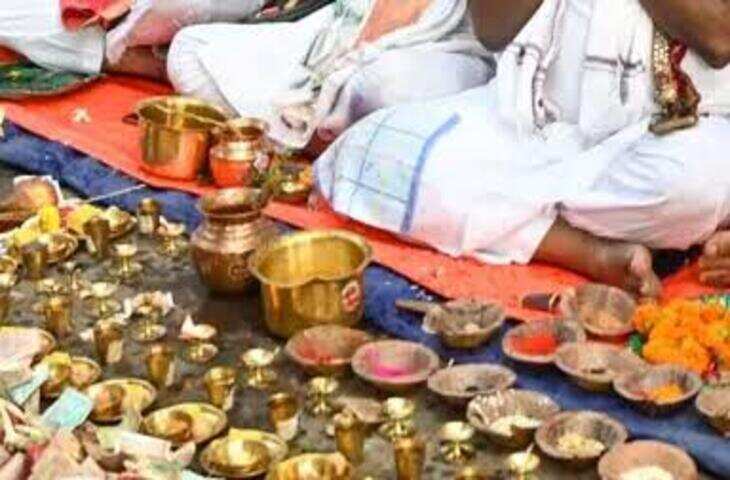 पितृ पक्ष का पहला श्राद्ध, प्रतिपदा तिथि पर करें तर्पण; जानें शुभ-अशुभ मुहूर्त और राहुकाल