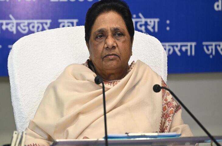 समाजवादी पार्टी अपनी नीयत और नीतियों में खोट के कारण कभी भी दलितों की 'सच्ची हितैषी' नहीं हो सकती