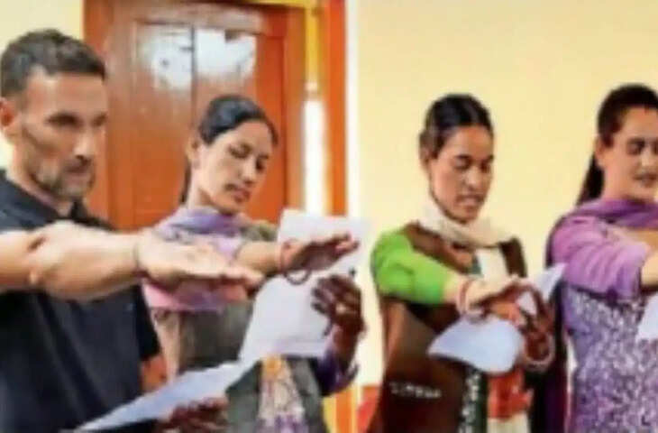 हिमाचल की टिहरी पंचायत का बड़ा फैसला: गौवंश संरक्षण से लेकर बच्चों की सेहत तक, पहली बैठक में लिए कई ऐतिहासिक निर्णय