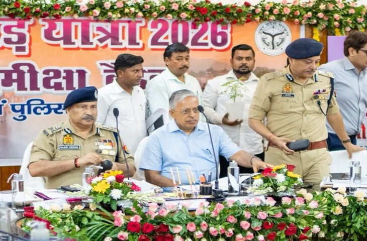 यूपी में कांवड़ यात्रा की तैयारियों को लेकर हाईलेवल मीटिंग, अफवाह और फेक न्यूज फैलाने वालों पर होगी सख्त कार्रवाई