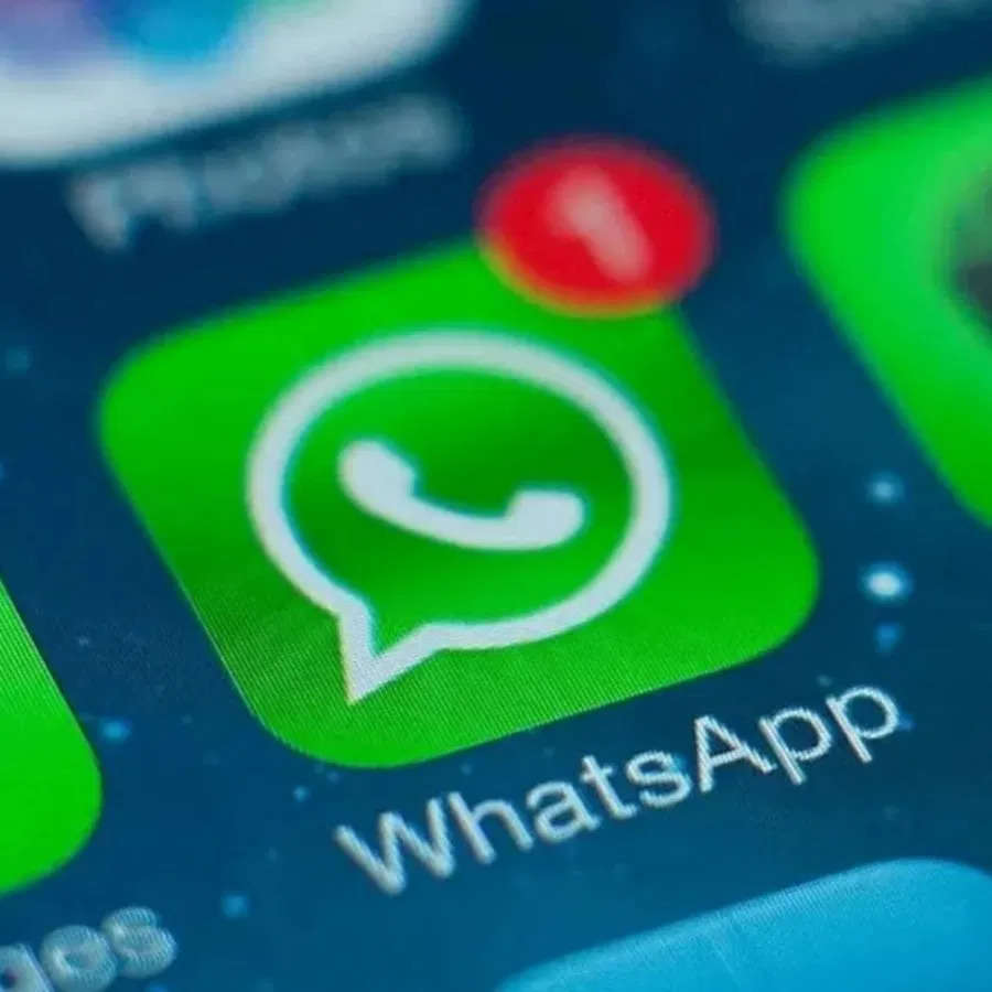 These WhatsApp Features Won't Let Scammers Walk Around