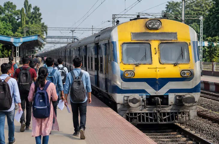NEET Re-Exam से पहले छात्रों को बड़ी राहत! रेलवे ने 9 स्पेशल ट्रेनों का किया ऐलान, देखें पूरा शेड्यूल