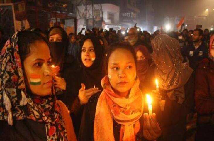 अलीगढ़ में किराए के मकान पर GRP का छापा, म्यांमार की 4 लड़कियां रेस्क्यू; 2 नाबालिग