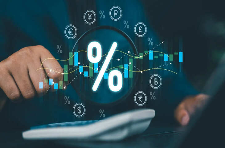 Fintech: बैंकों के लिए चुनौती बनेंगी Fintech कंपनियां, लेकिन अस्तित्व पर खतरा नहीं- Axis बैंक