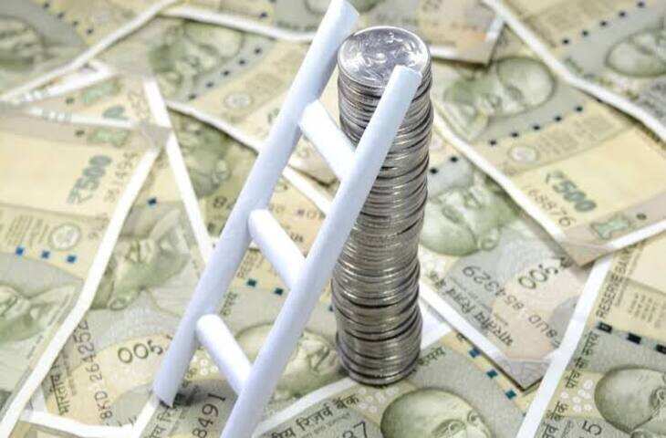 सैलरी आते ही करें ये काम, 31 हजार रुपये की मासिक बचत से 5 साल में बन सकता है 22 लाख का फंड