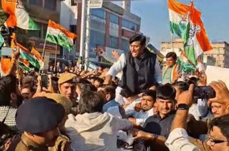 जयपुर में कांग्रेस का जोरदार उपद्रव, डोटासरा और जूली समेत 100 नेताओं को हिरासत में लिया गया