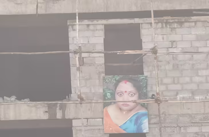 बेंगलुरु के कंस्ट्रक्शन साइट्स पर महिला की तस्वीर ने बढ़ाई हलचल, सोशल मीडिया पर लोग पूछ रहे सवाल&nbsp;