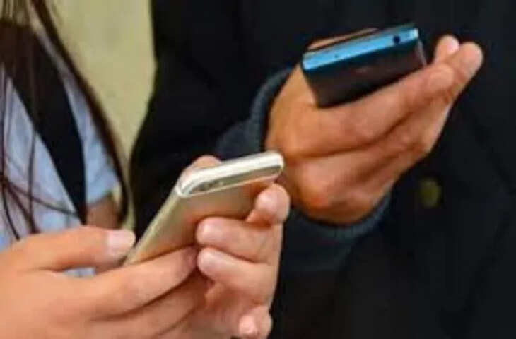 फेसबुक पर महिला से दोस्ती, फेक ट्रेडिंग एप पर करोड़ों के निवेश, नोएडा के व्यापारी ने कैसे गंवा दिए 2.90 करोड़ रुपये?