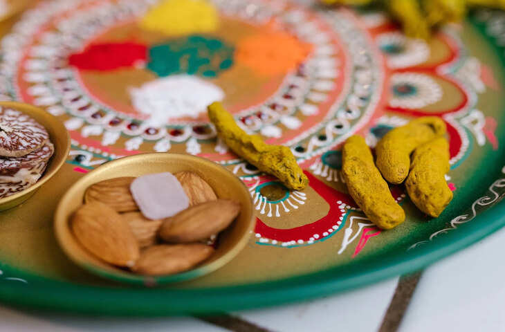 Guru Gochar in Pushya Nakshatra 18 June: गुरु के पुष्य नक्षत्र में प्रवेश से बन रहा शुभ योग, जानें प्रभाव और उपाय