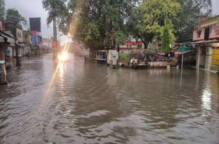 राजस्थान में फिर मेहरबान हुआ मानसून: जयपुर-सवाई माधोपुर में झमाझम बारिश, वीडियो में जाने कई जिलों में जलभराव; 2 अगस्त तक भारी बारिश का अलर्ट