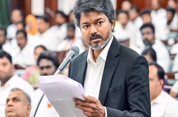 फ्लोर टेस्ट में TVK सरकार पास, ज्योतिषी को OSD बनाने पर बवाल; उदयनिधि और CM विजय के बीच छिडा युद्ध