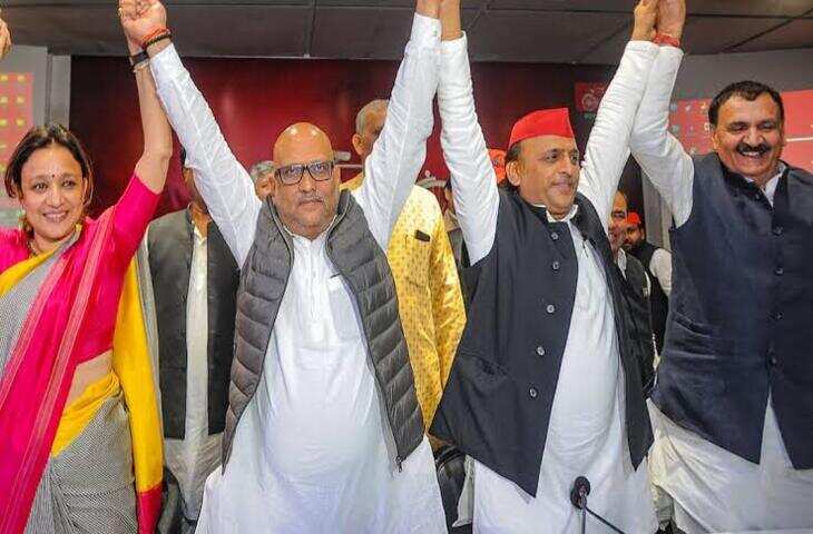 अखिलेश की रैली दो भाइयों ने कैंसिल कराई, एक सीट पर 14 दावेदार; विधायक बोले- अफसरों को लाठी से कूटेंगे