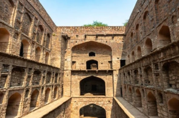 दुनिया की सबसे रहस्यमयी बावड़ी, जिसकी सुरंग में गायब हो गई थी पूरी बारात, नहीं चला किसी का भी पता