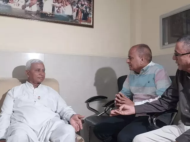 जोधपुर में नगर निकाय चुनाव के टिकट के लिए कांग्रेस में बढ़ी दावेदारी, नेताओं से लिए जा रहे आवेदन