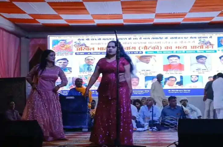हाथरस के दाऊजी मेले में रातभर चला स्वांग-नौटंकी, &lsquo;अमर सिंह राठौर&rsquo; समेत कई प्रस्तुतियों ने बांधा समां