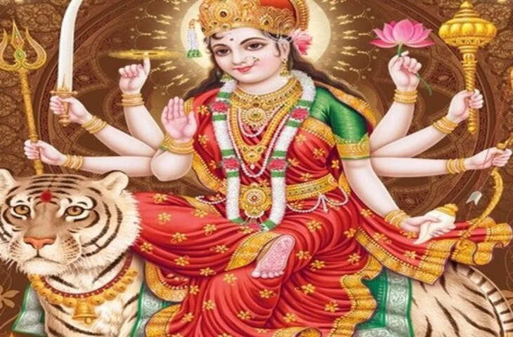 शारदीय नवरात्रि 2026: मां दुर्गा की पूजा में वर्जित हैं ये 5 चीजें, पूजा में गलती से ना करें इस्तेमाल