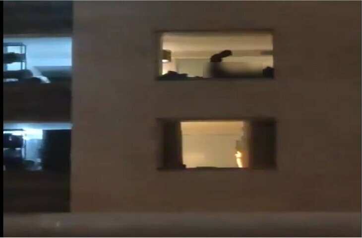 फ्लैट की बालकनी से कैमरे में कैद कपल का प्राइवेट मोमेंट, वीडियो ने सोशल मीडिया पर मचाया बवाल&nbsp;