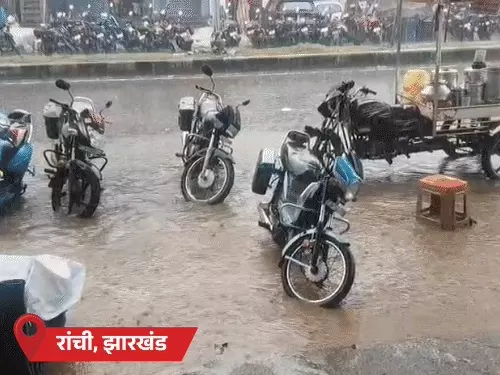 Weather Update: हिमाचल में बर्फबारी से बढ़ी ठंड, यूपी के 37 जिलों में आंधी-बारिश का अलर्ट; राजस्थान में भी बदला मौसम