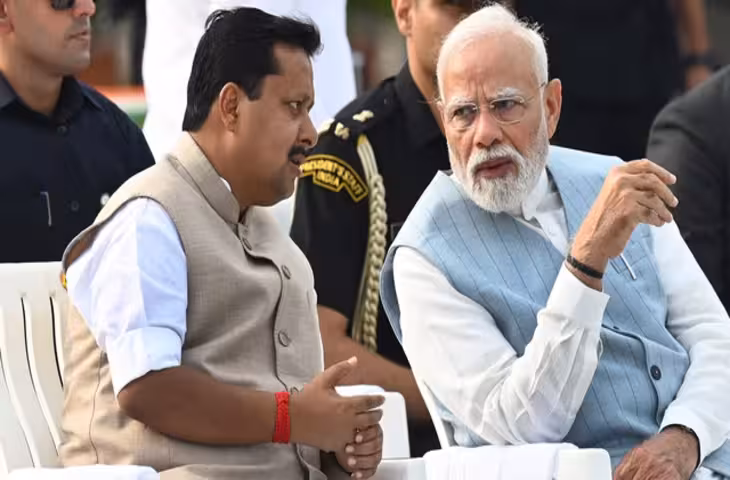 BJP ने 3 राज्यों में नियुक्त किए नए प्रभारी, विनोद तावड़े को यूपी तो सतीश पूनिया को पंजाब की जिम्मेदारी​​​​​​​