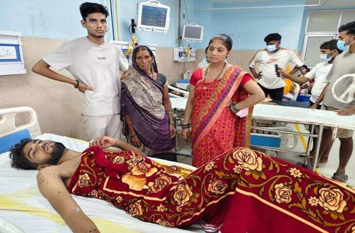 20 दिन पुराने विवाद में युवक पर चाकू से हमला, कान और सिर पर किए वार; भोजपुर के पड़रिया गांव की घटना