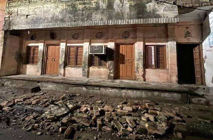 कानपुर में गार्डन बनाने को लेकर विवाद, 20 लोगों के हमले का आरोप; युवक गंभीर घायल