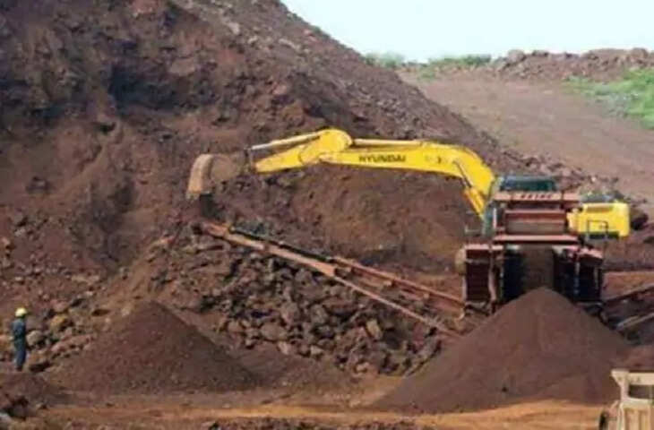 मध्य प्रदेश में माइनिंग टैग को लेकर सख्ती की तैयारी: खनिज विभाग ने कलेक्टरों को दिए निर्देश, एक महीने में हर वाहन पर लगाना होगा टैग