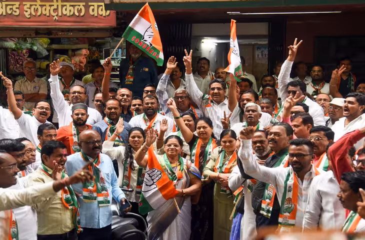 नागपुर में कांग्रेस और पुणे में शरद पवार की NCP ने दर्ज की जीत, BJP को लगा झटका