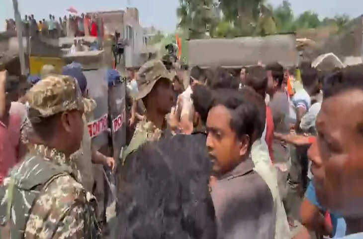 पश्चिम बंगाल चुनाव: दूसरे चरण में कई सीटों पर हिंसा, वीडियो में देंखे मारपीट और आरोप-प्रत्यारोप से तनाव बढ़ा