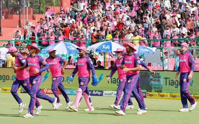 "RCB--11111111" "RCB-1-111444````1111" "RCB-1-111444````" "RCB-1-111" 