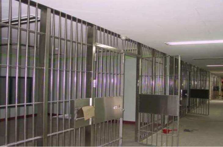 डिटेंशन सेंटर और जेल में क्या है फर्क ? जानिए यहाँ कैसी होती है&nbsp;कैदियों की जिंदगी और रख-रखाव