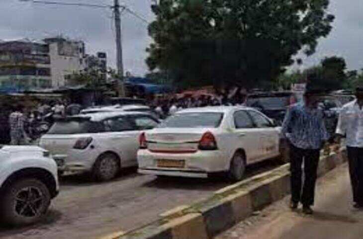 जयपुर में दिनदहाड़े 4 लाख की सोने की चेन झपटी, फुटेज में देंखे बाइक सवार बदमाश वारदात के बाद फरार