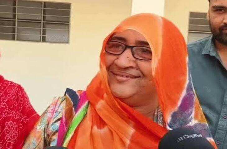 नागौर में रोचक हुआ सरपंच चुनाव, वीडियो में देंखे हनुमान बेनीवाल की दो भाभियां आमने-सामने; 6 महिला प्रत्याशी मैदान में