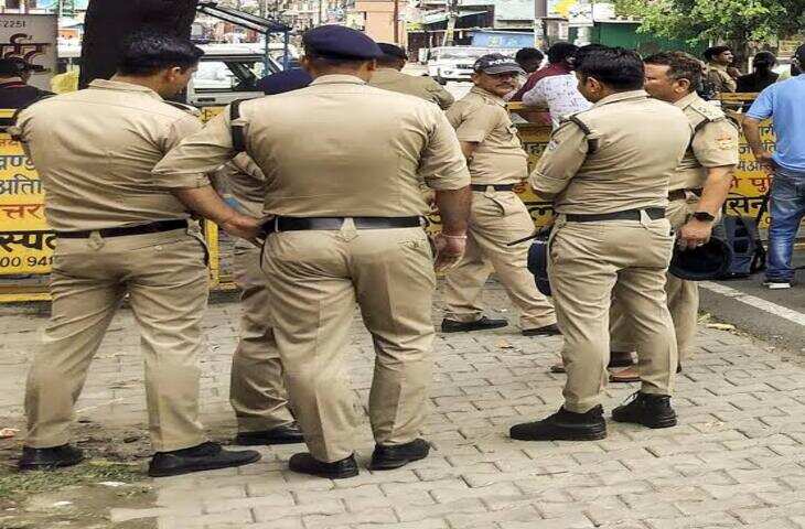 लखनऊ में वर्दीधारी इंस्पेक्टर का वीडियो वायरल, कार के अंदर मारपीट और गाली-गलौज का आरोप; कार्रवाई पर उठे सवाल