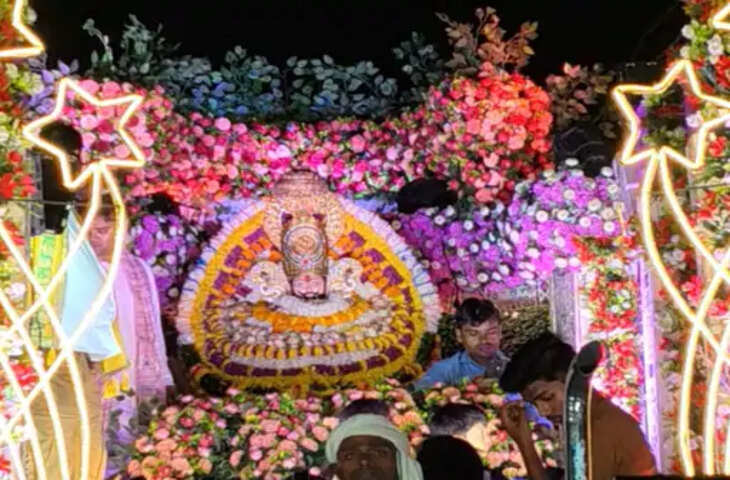 फर्रुखाबाद में 39 झांकियों के साथ निकली भव्य राम बारात, रात 2 बजे तक गूंजे जय श्रीराम के जयकारे