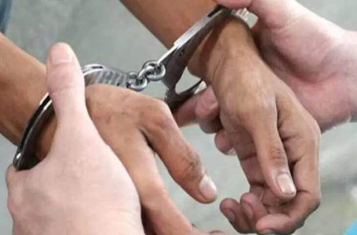 अगले साल प्रमोशन की थी तैयारी, घूसखोरी में बुरे फंसे दोनों हेड कांस्टेबल, 2 अन्य साथियों के साथ फरार