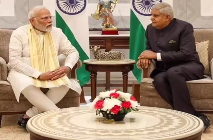 PM मोदी से अचानक हुई जगदीप धनखड़ की मुलाकात ने मचाया सियासी भूचाल, कांग्रेस ने उठाए गंभीर सवाल&nbsp;