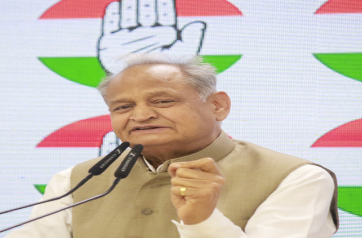 राजस्थान के पूर्व सीएम अशोक गहलोत ने साधा प्रदेश सरकार पर निशाना, बोलें-राज्य सरकार के सारे दावे खोखले, जनता बेहाल