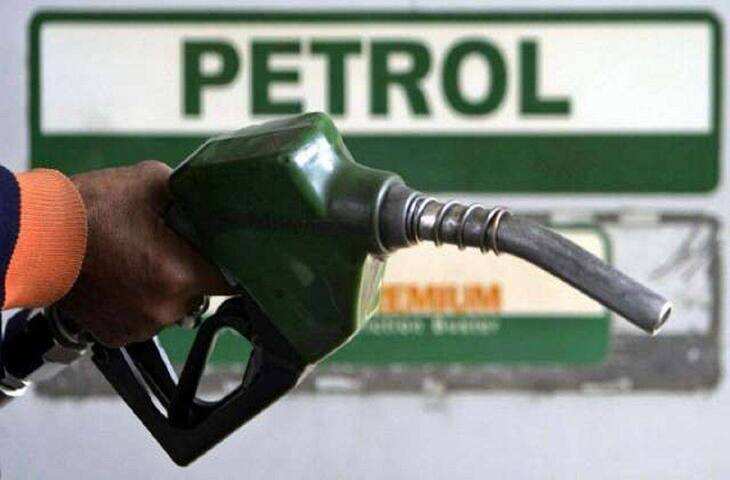 Petrol Diesel Price Update: 15 दिनों में पड़ोसी देशों में कितना बढ़ा फ्यूल रेट? जाने भारत की तुलना में कितना महंगा&nbsp;