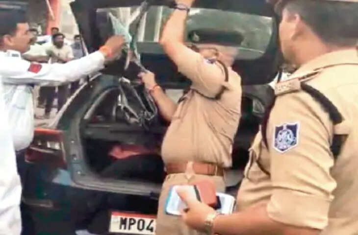 VIP संस्कृति पर सख्ती: दूसरे दिन भी सड़क पर उतरे मजिस्ट्रेट, असिस्टेंट कमांडेंट की गाड़ी भी रुकवाई