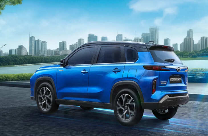 SUV lovers के लिए खुशखबरी! 1 लीटर में 27.97 km का माइलेज और 1 लाख रुपए तक का डिस्काउंट, जाने किस SUV पर मिल रहा ये ऑफर&nbsp;