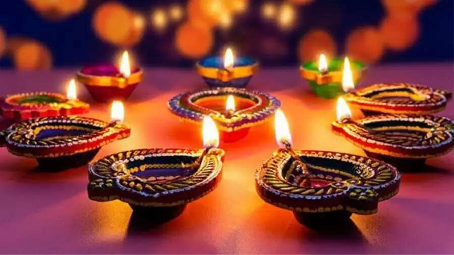 Diwali 2022 must light diyas at these places in home on the night of Diwali&nbsp;