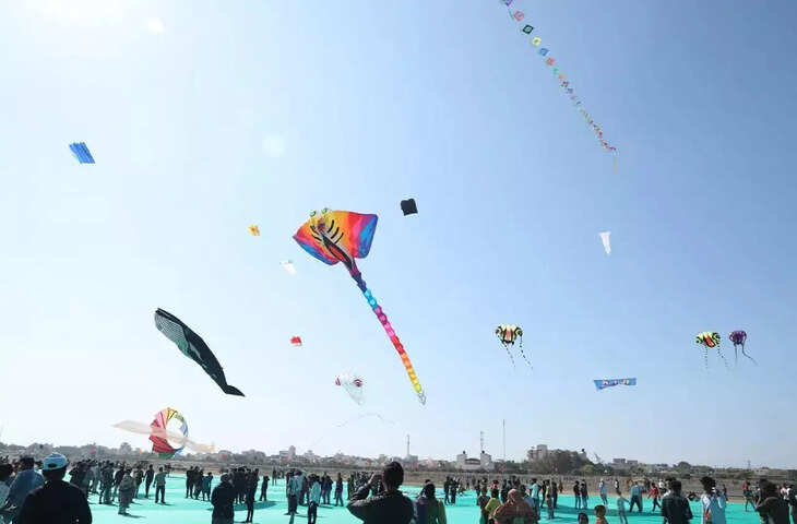 जयपुर में मकर संक्रांति पर होगी पतंगबाजी, वीडियो में जानें इन इलाकों में रहेगा प्रतिबंध, मौसम रहेगा अनुकूल