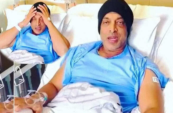 Shoaib Akhtar 11