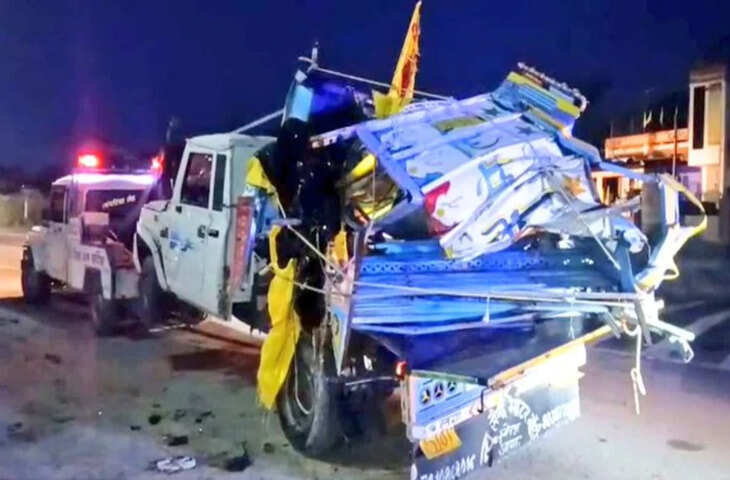 राजस्थान में भीषण सड़क हादसे में मची चीख-पुकार!&nbsp;खाटूश्यामजी से लौट रहे यूपी के 11 श्रद्धालुओं की भयानक मौत,&nbsp;जाने कैसे हुआ हादसा ?