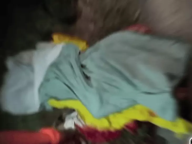 छतरपुर में सड़क किनारे खून से लथपथ शव मिला, 28 वर्षीय युवक की मौत; हत्या की आशंका